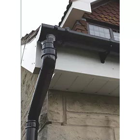 FloPlast Round Easyfit Clips Black 68mm 10 Pack - Image 2